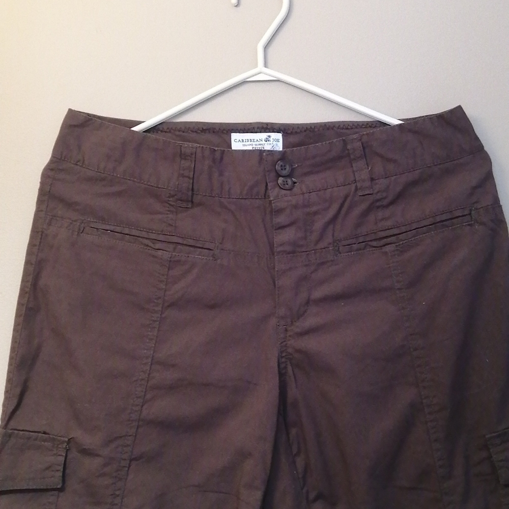 Caribbean Joe, Island Supply Company, ladies dark brown Capri, Size 6, petite